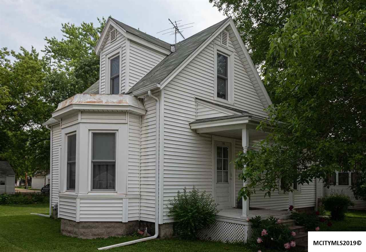 150 12th Nw - Photo 1