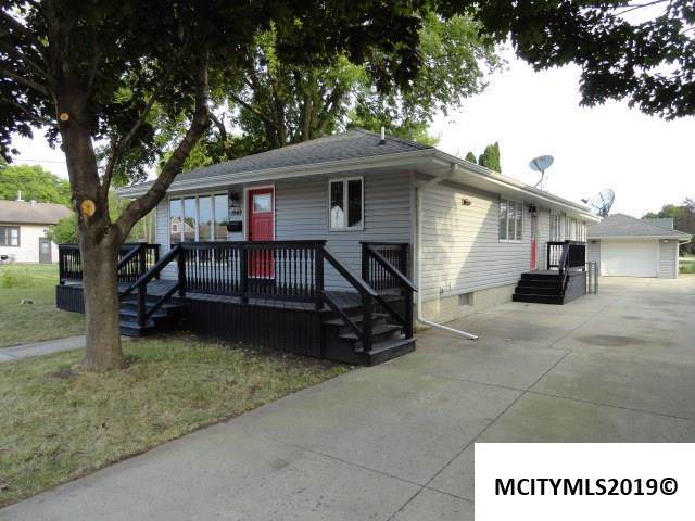 1042 1st Ne - Photo 1