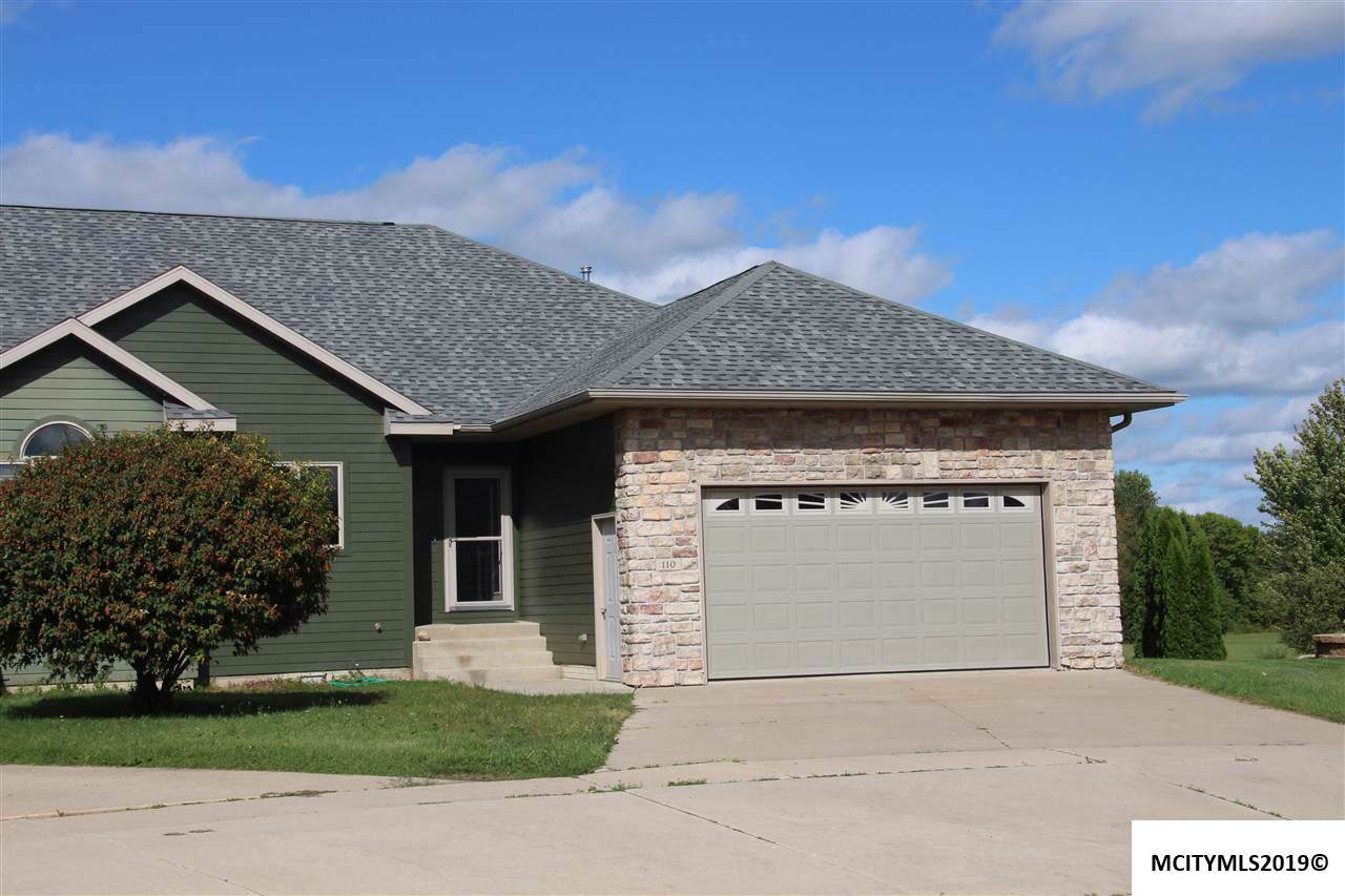 110 Lakeview Meadows Ct - Photo 1