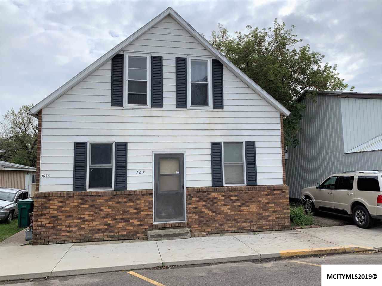 107 Main St - Photo 1