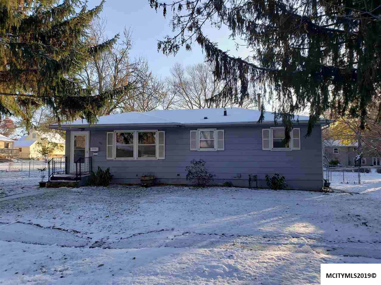 617 Fillmore - Photo 1