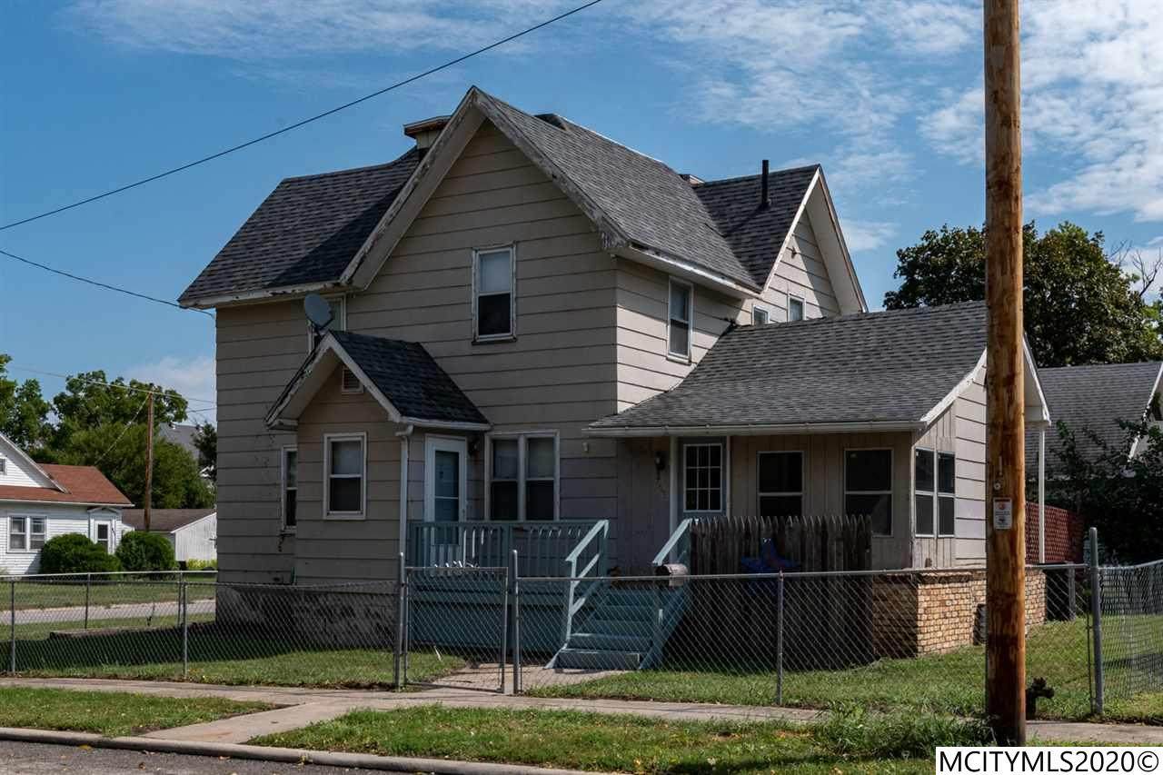 703 President - Photo 1