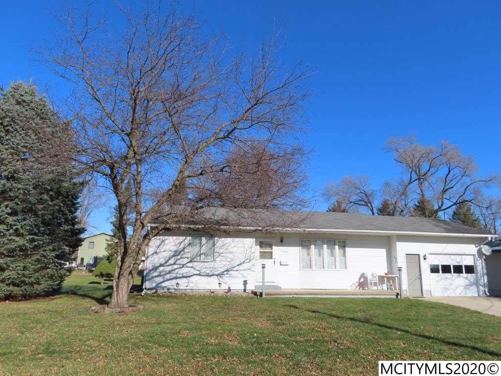 2336 22nd Sw - Photo 1
