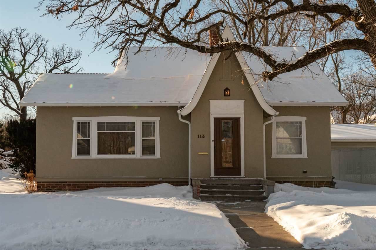 113 11th Ne - Photo 1