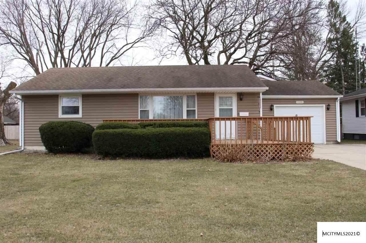 1529 Meadowbrook Dr - Photo 1