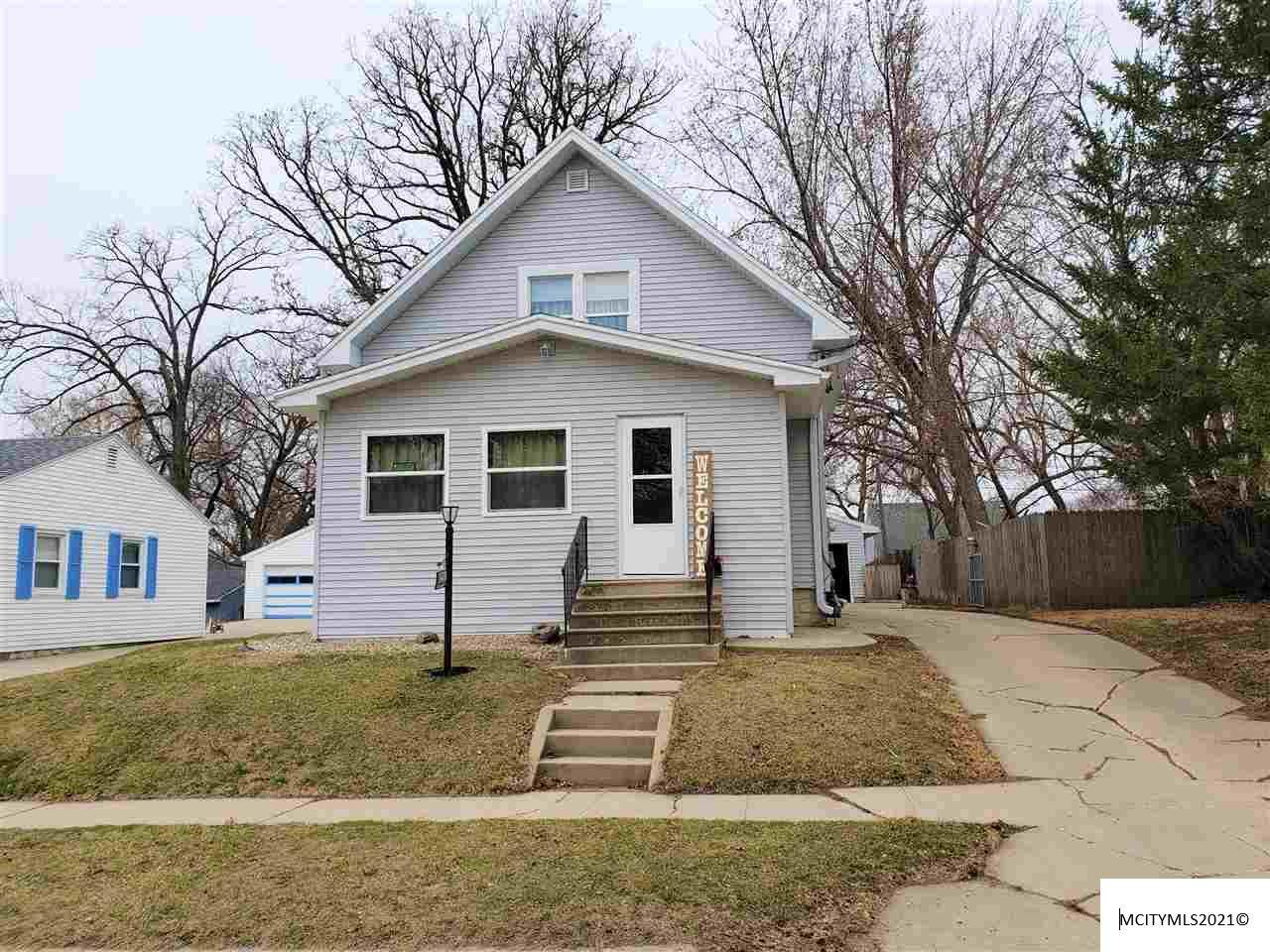 1418 Hampshire Pl - Photo 1