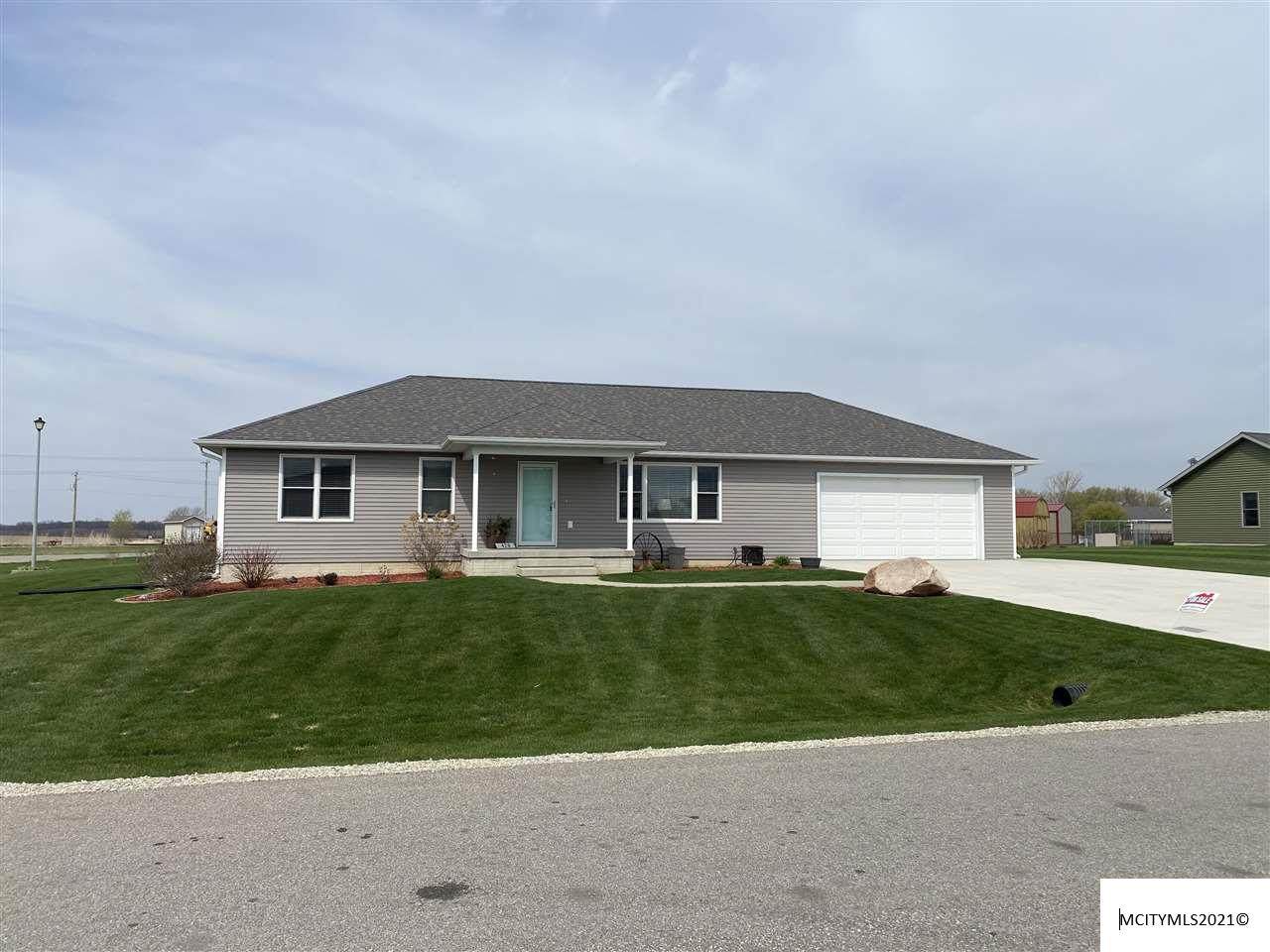 428 Winter St - Photo 1