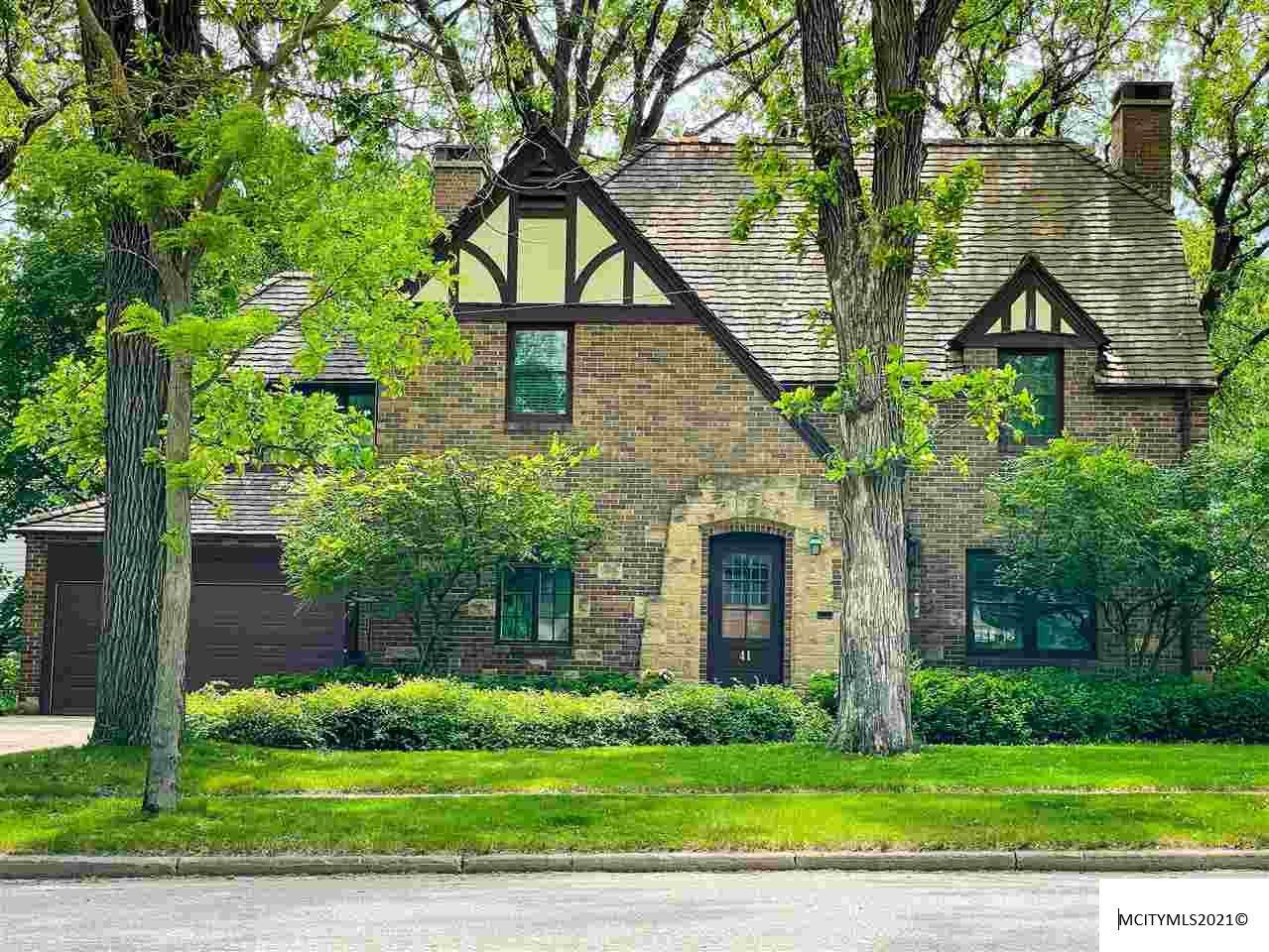 41 Beaumont Dr - Photo 1