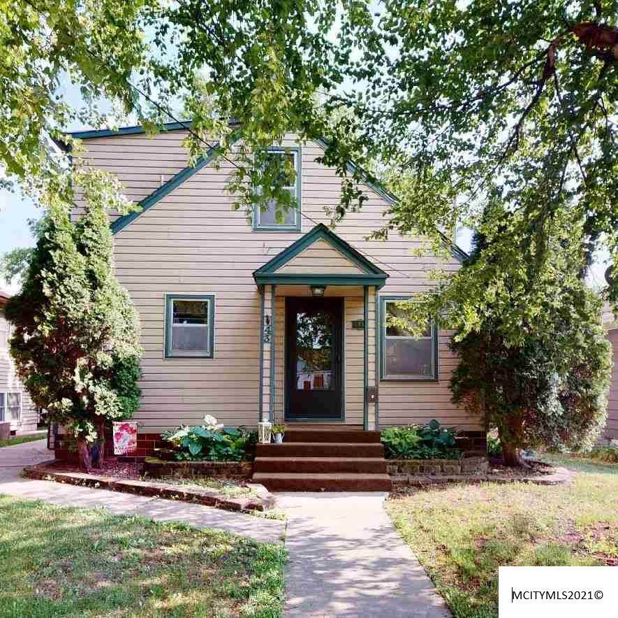 43 26th Sw - Photo 1