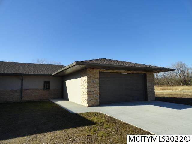 522 River Bend Ct - Photo 1