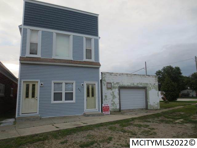 207 S Todd St - Photo 1