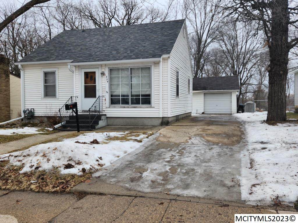 334 10th Ne - Photo 1