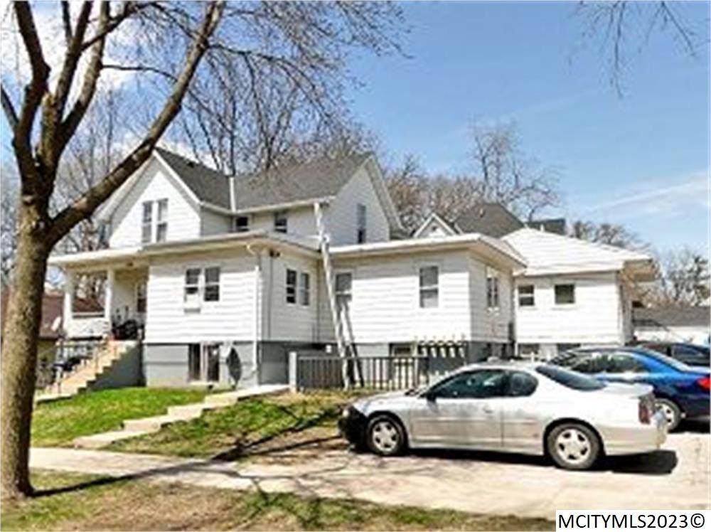 220 3rd Nw - Photo 1