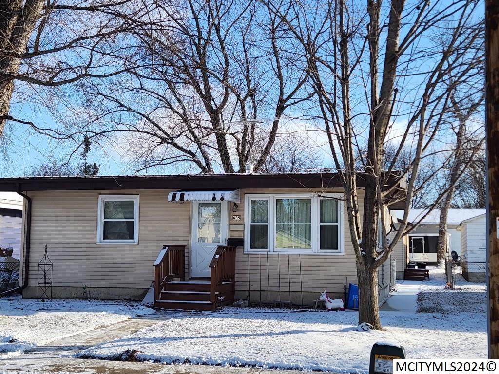 639 Taylor - Photo 1