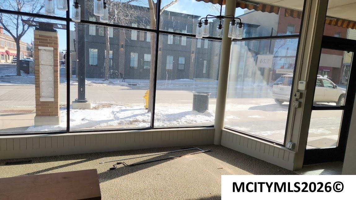 https://bt-photos.global.ssl.fastly.net/masoncity/orig_boomver_1_260199-2.jpg