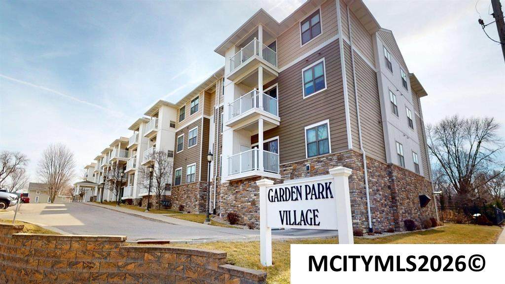 809 7th Ave N #311 - Photo 1