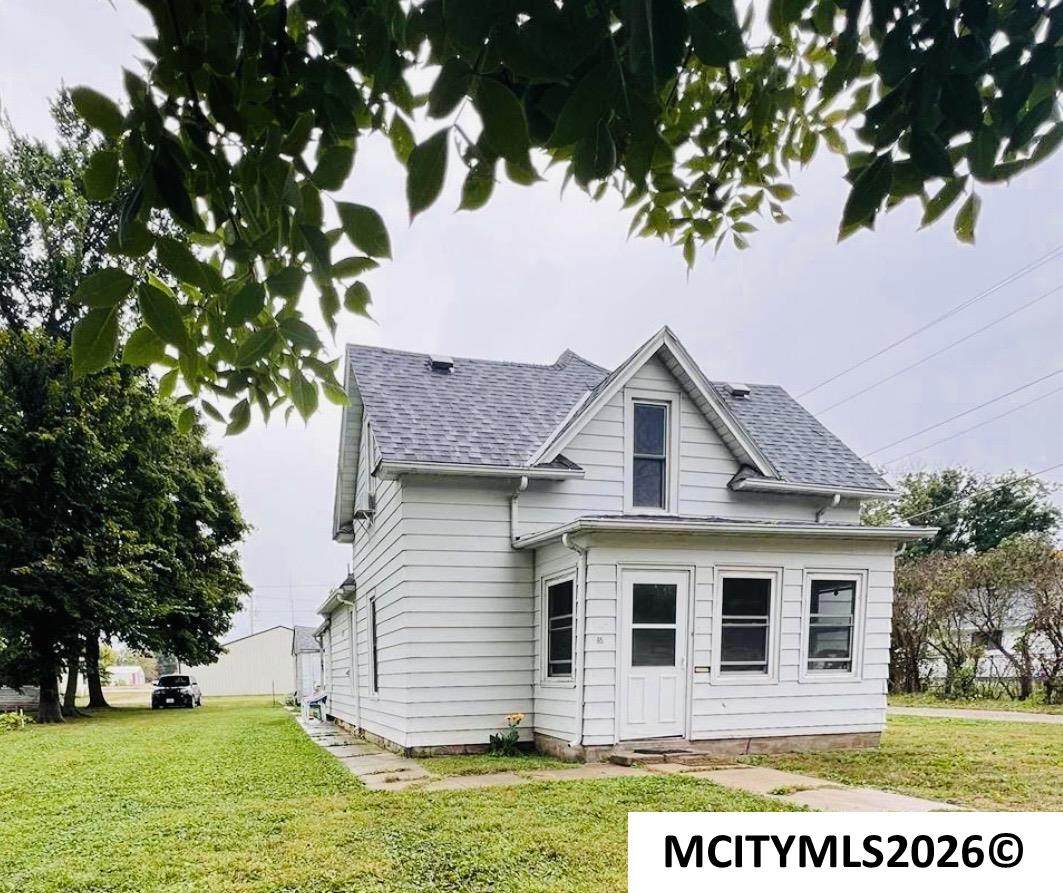 95 14th St N - Photo 1