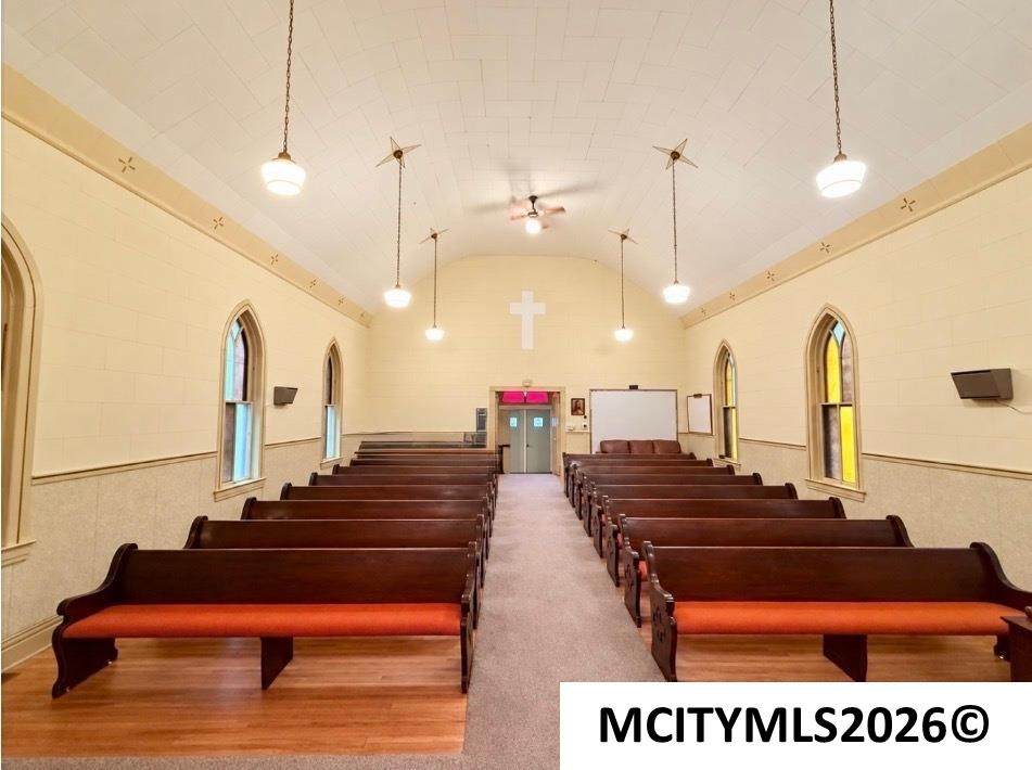 https://bt-photos.global.ssl.fastly.net/masoncity/1280_boomver_1_260691-2.jpg