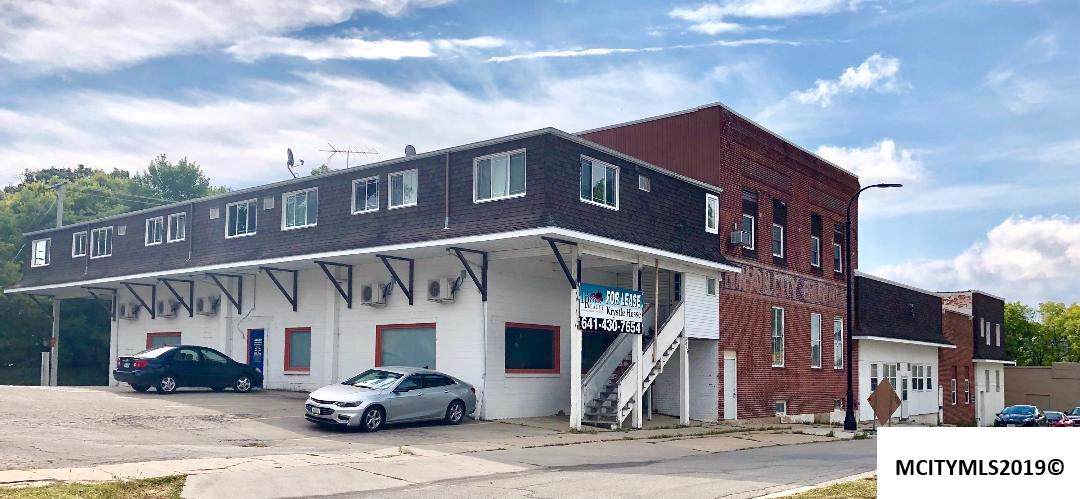 319 Delaware - Photo 1