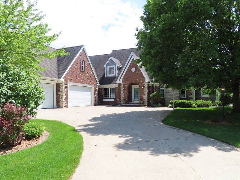 7 Deer Creek Ct - Photo 1