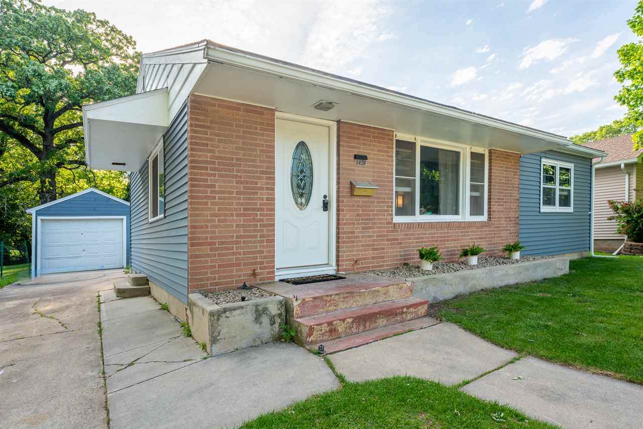1428 Carolina Pl - Photo 1