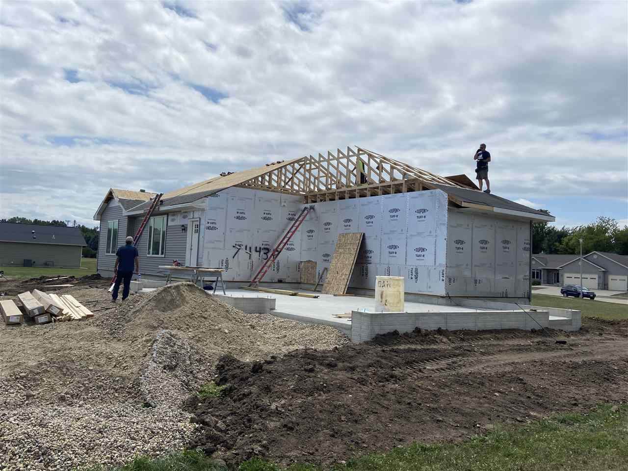 1505 Rylea Dr - Photo 1