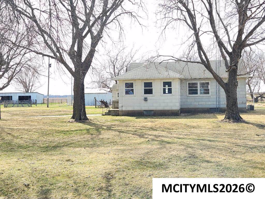 2388 Raven Ave - Photo 1