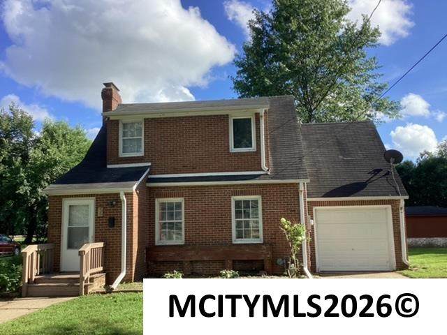 717 1st Sw - Photo 1