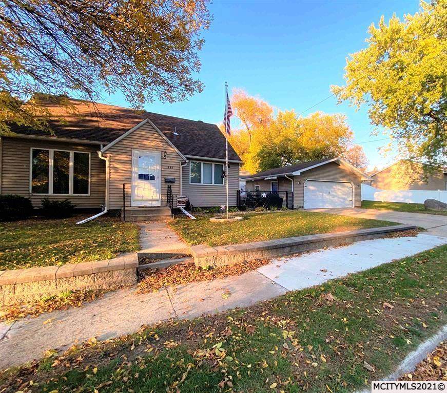 804 14th Ne - Photo 1