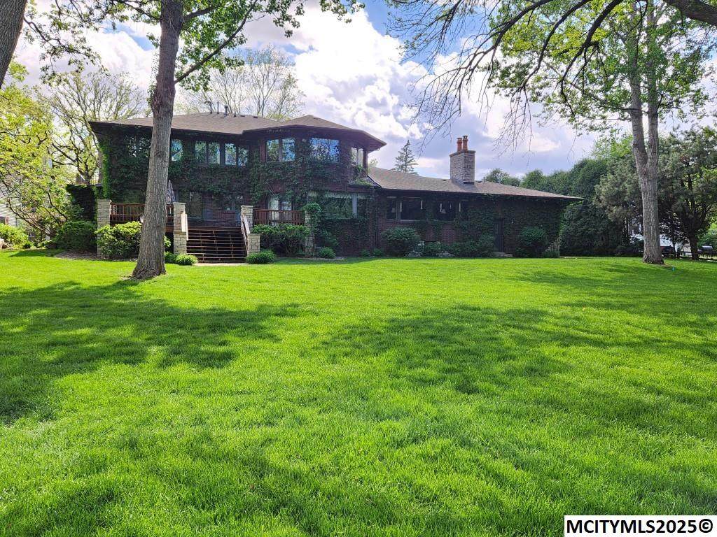 125 Crescent Dr - Photo 1