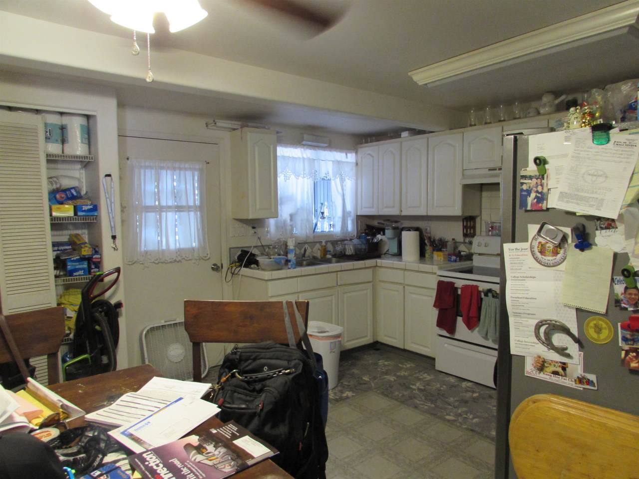 571 Maalo St - Photo 1