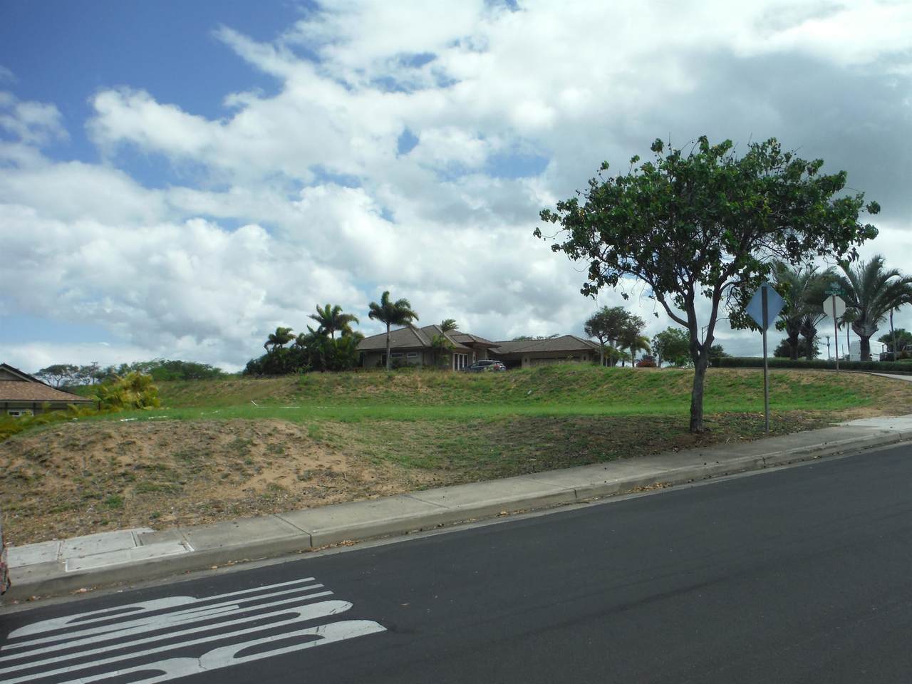 https://bt-photos.global.ssl.fastly.net/maui/1280_boomver_1_405035-2.jpg