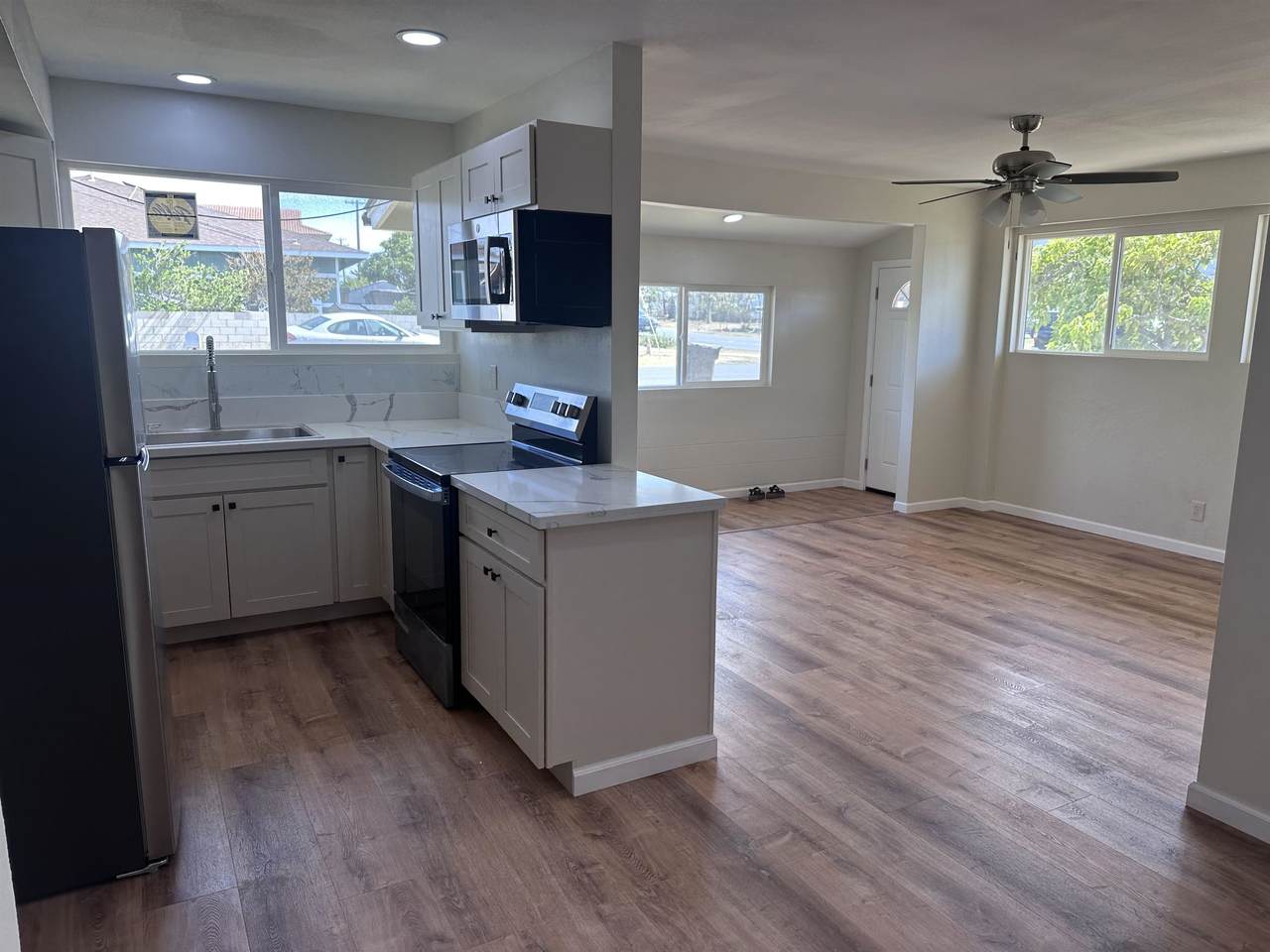 192 Alehele St - Photo 1