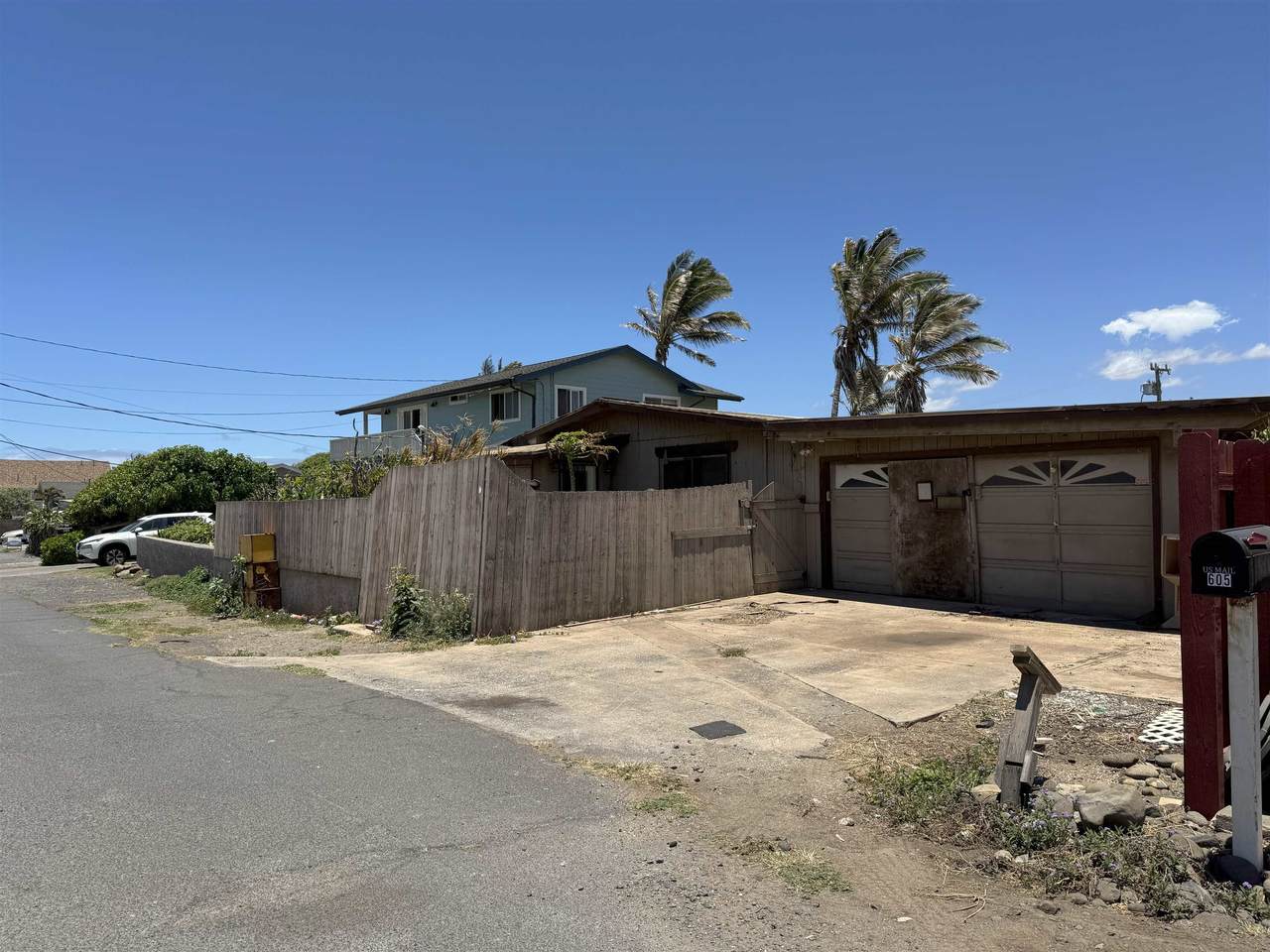 601 Linekona Pl - Photo 1