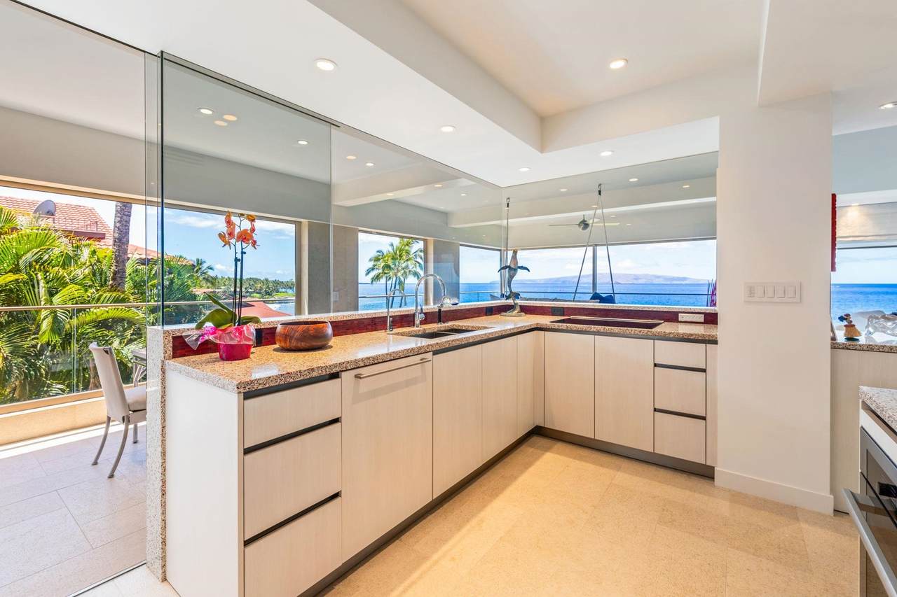 https://bt-photos.global.ssl.fastly.net/maui/1280_boomver_1_406887-2.jpg