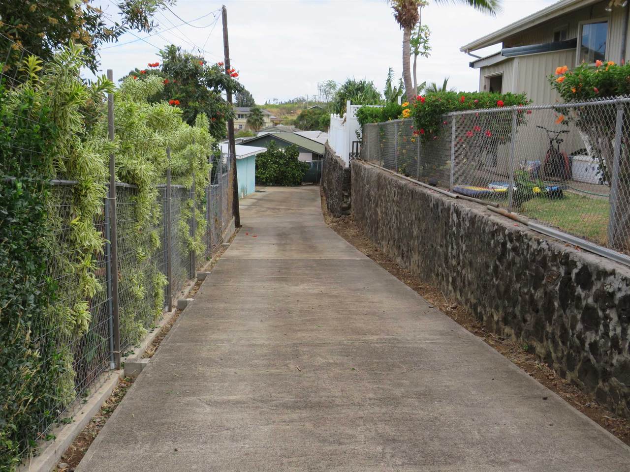 129 Kumano Dr - Photo 1