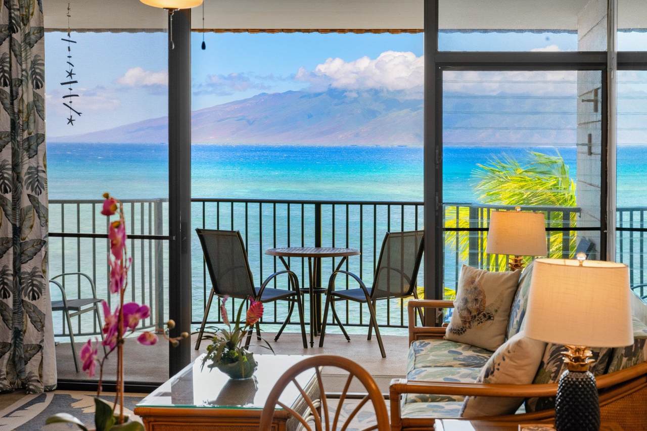 https://bt-photos.global.ssl.fastly.net/maui/1280_boomver_1_407308-2.jpg