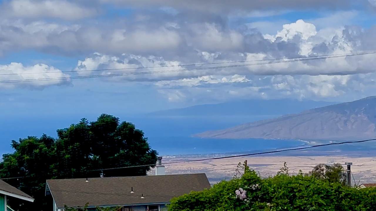 12 Upper Kimo Dr - Photo 1