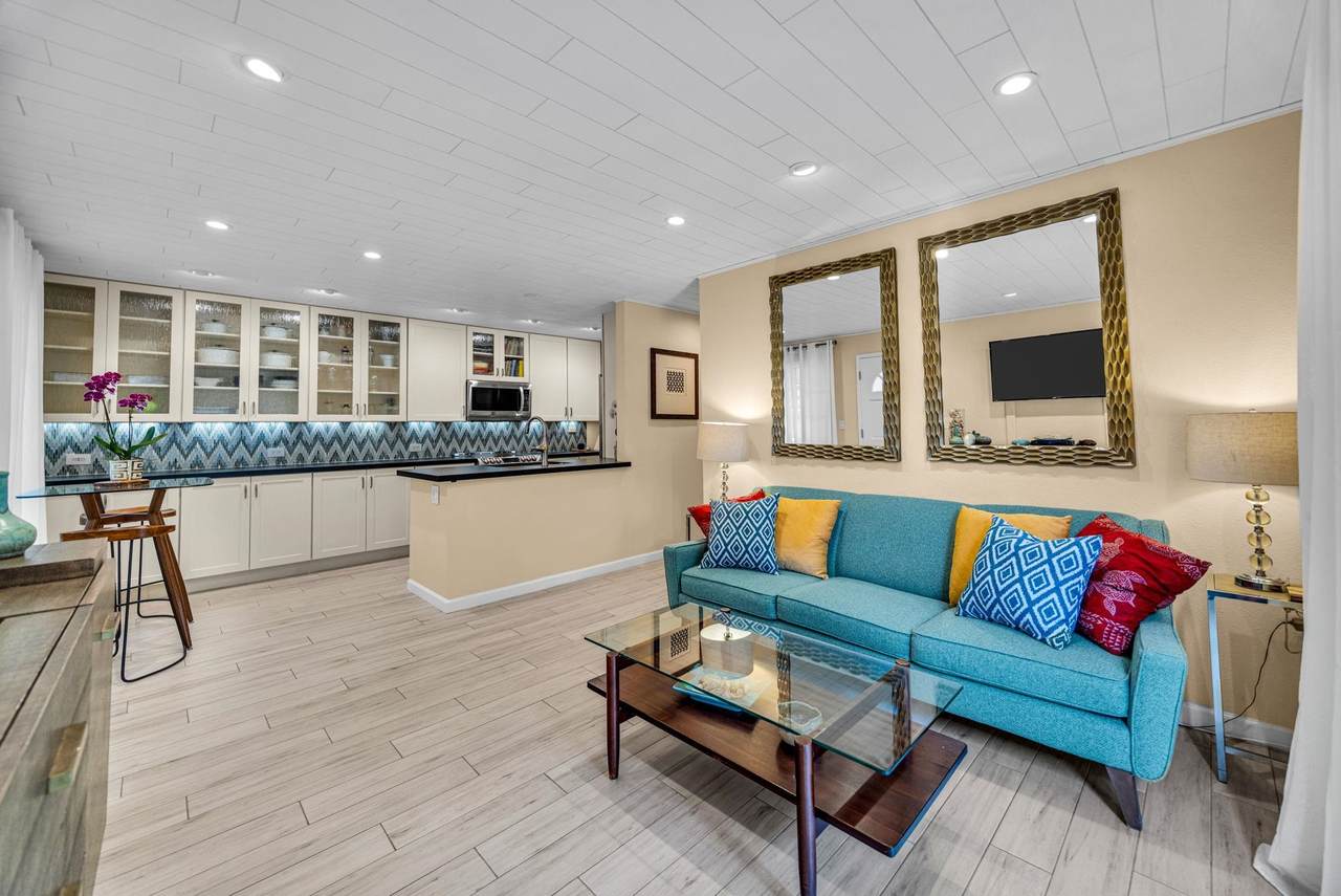 160 Keonekai Rd - Photo 1