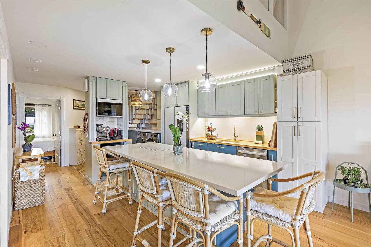 50 Puu Anoano St - Photo 1