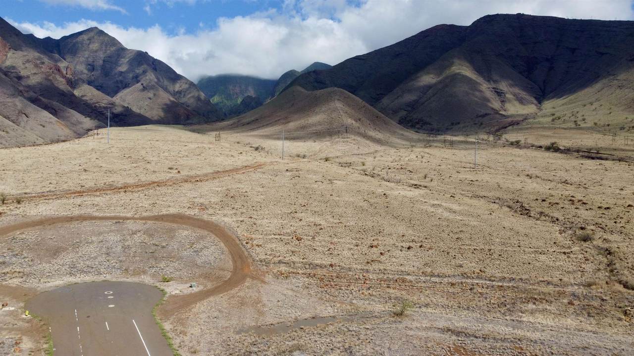  Pohaku Aeko St - Photo 1
