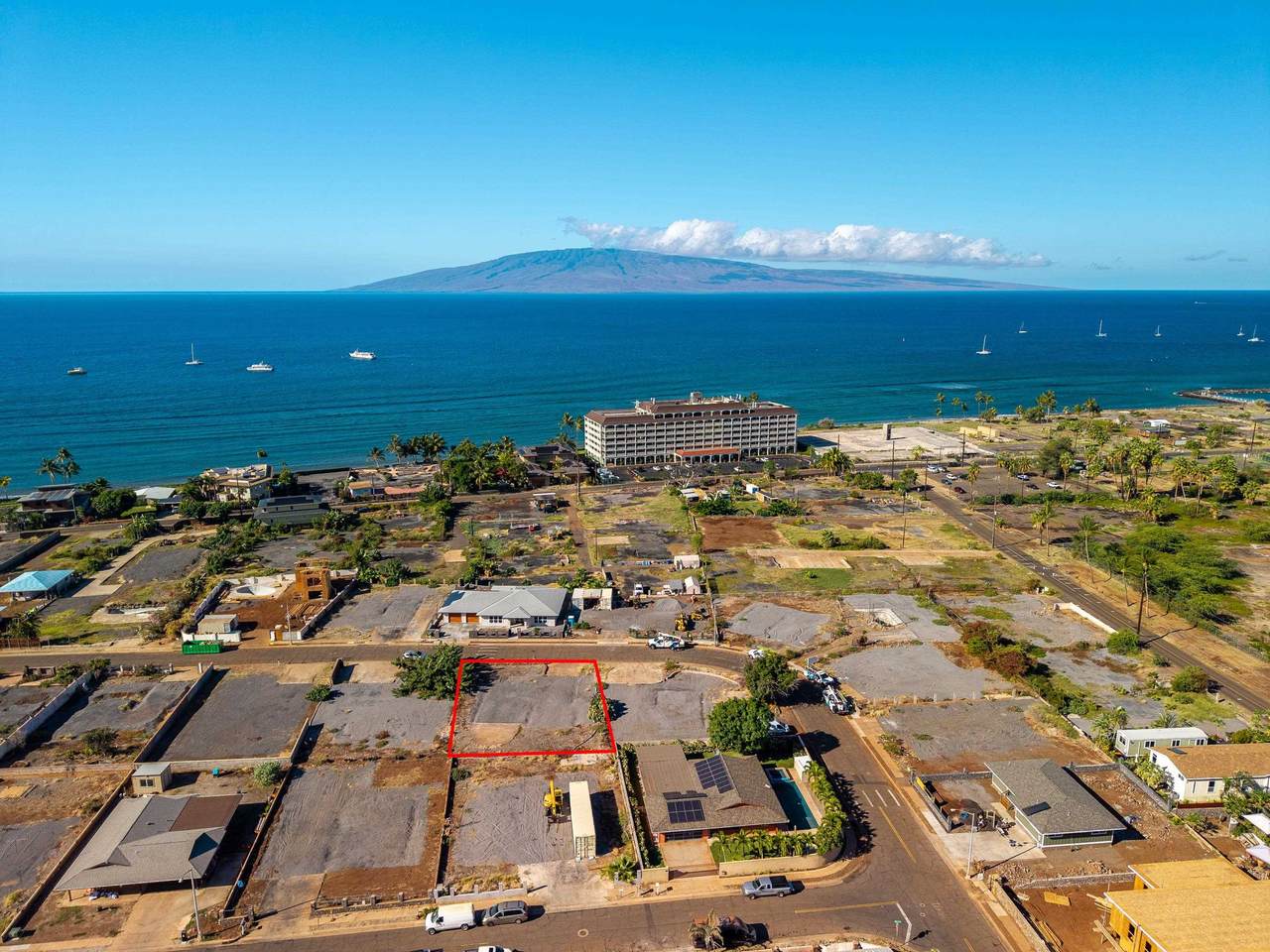 470 Ilikahi St - Photo 1