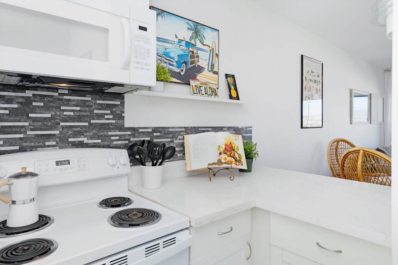 1063 Lower Main St - Photo 1