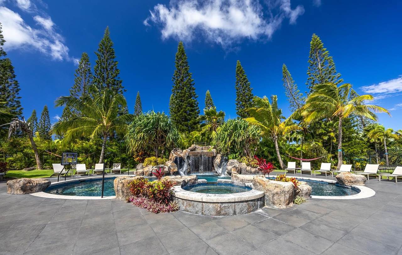 https://bt-photos.global.ssl.fastly.net/maui/1280_boomver_1_408037-2.jpg