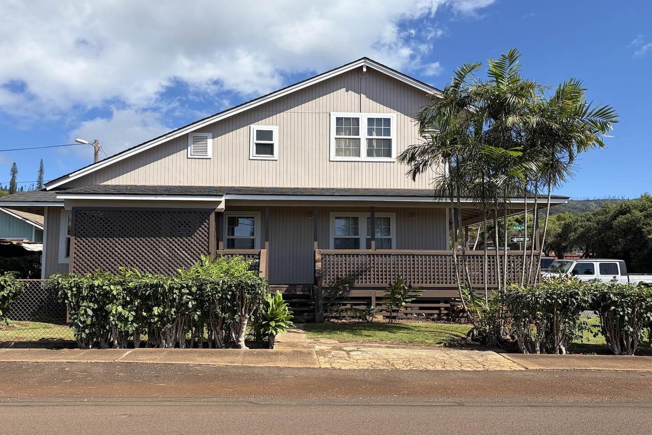 1320 Lanai Ave - Photo 1