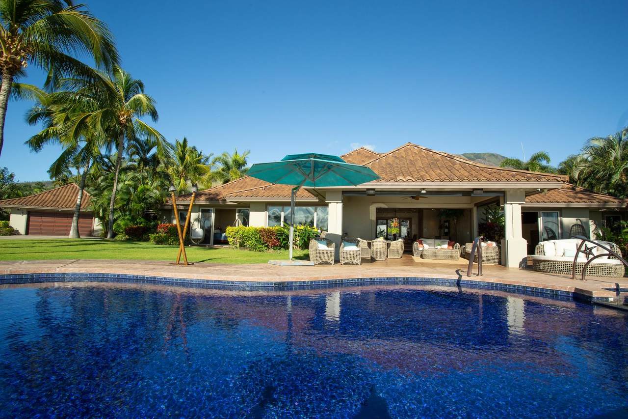 https://bt-photos.global.ssl.fastly.net/maui/1280_boomver_1_408187-2.jpg