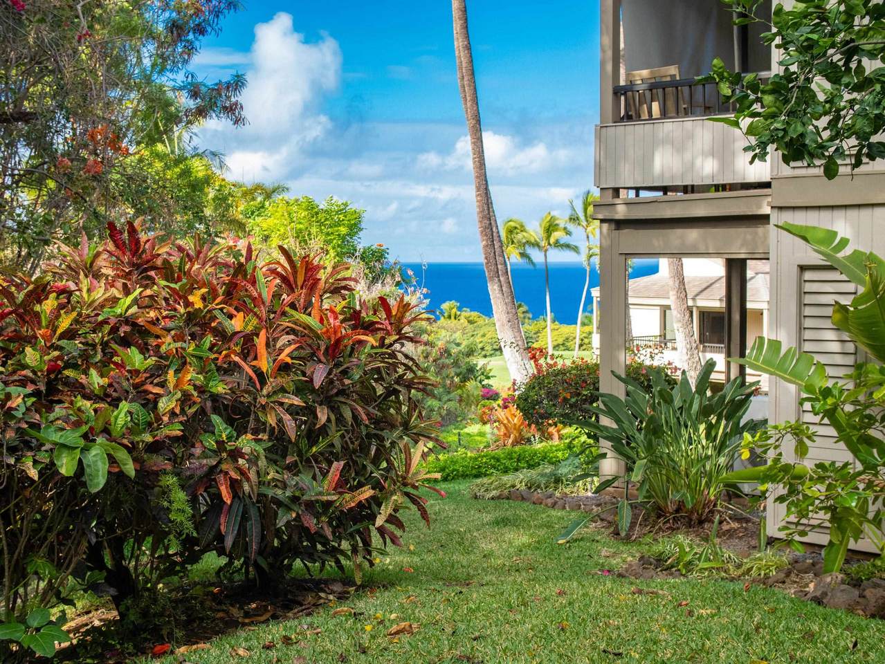 https://bt-photos.global.ssl.fastly.net/maui/1280_boomver_1_408354-2.jpg