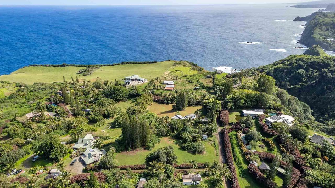 https://bt-photos.global.ssl.fastly.net/maui/orig_boomver_1_408357-2.jpg