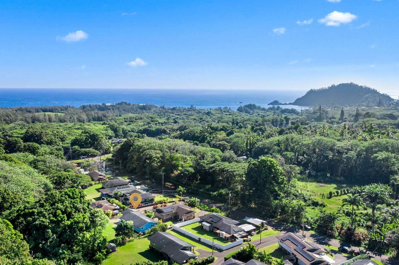 https://bt-photos.global.ssl.fastly.net/maui/1280_boomver_1_408502-2.jpg