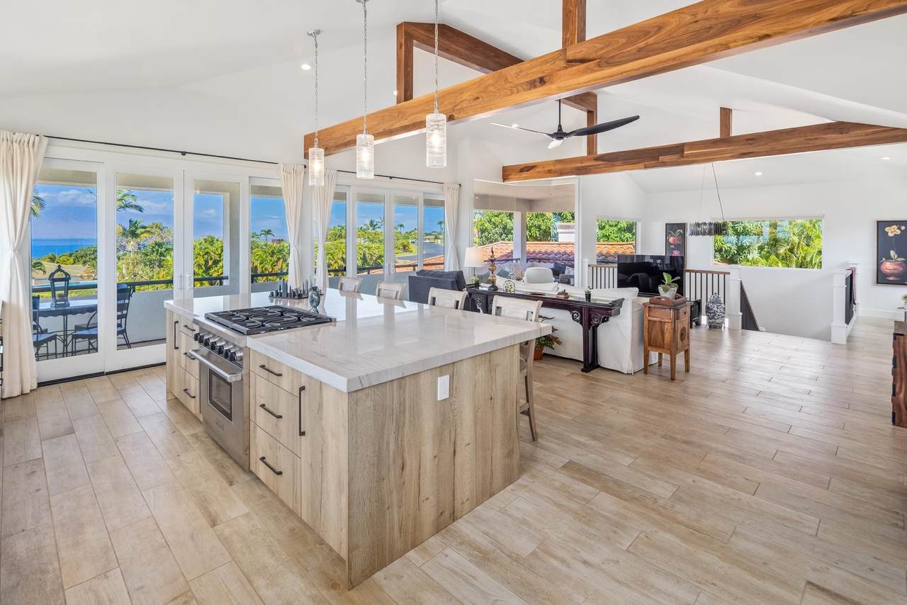 https://bt-photos.global.ssl.fastly.net/maui/1280_boomver_1_408558-2.jpg
